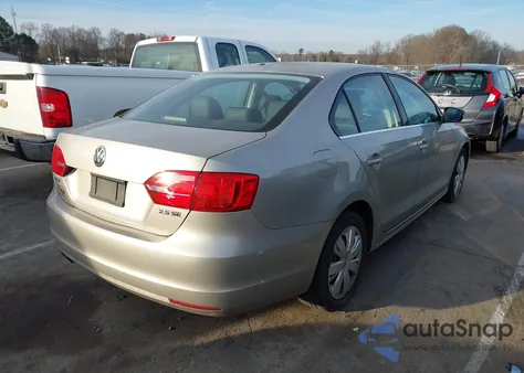2013 Volkswagen Jetta 2.5L Se z USA, uszkodzony, nr VIN 3VWDP7AJ5DM217539